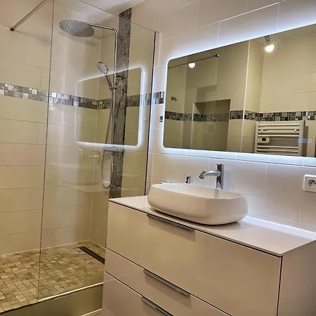 Apartamento Cozy 3 Bedroom Dans Republique Paris